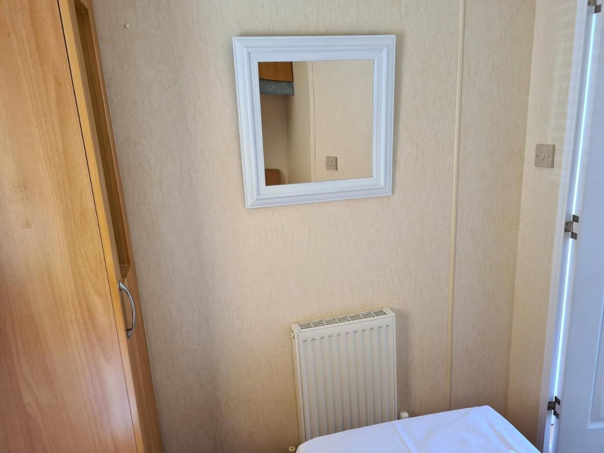 6 Berth Central Heated On Golden Sands Vintage Інголдмеллс Екстер'єр фото