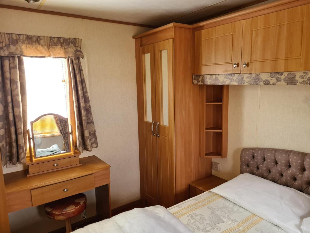 6 Berth Central Heated On Golden Sands Vintage Інголдмеллс Екстер'єр фото